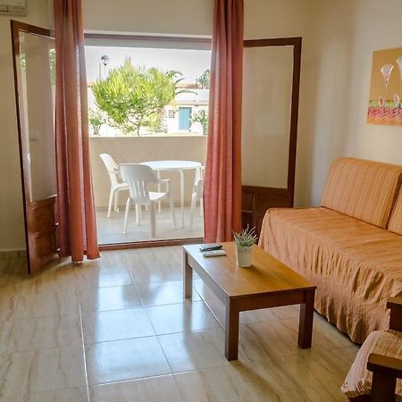 Apartamentos Tesy La Manga del Mar Menor Exteriör bild