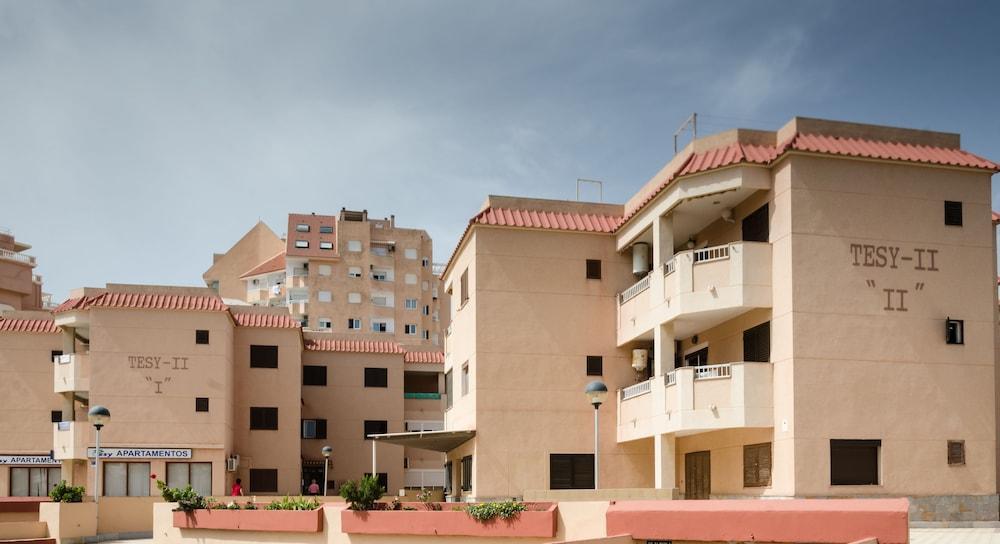 Apartamentos Tesy La Manga del Mar Menor Exteriör bild