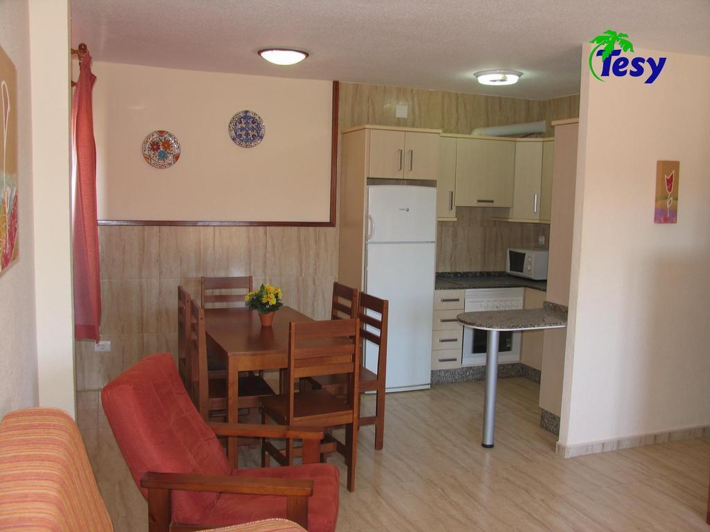 Apartamentos Tesy La Manga del Mar Menor Exteriör bild