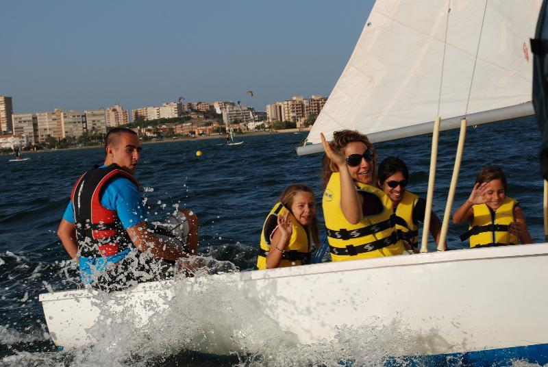 Apartamentos Tesy La Manga del Mar Menor Exteriör bild