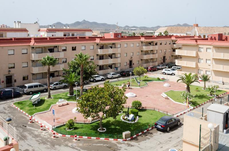 Apartamentos Tesy La Manga del Mar Menor Exteriör bild