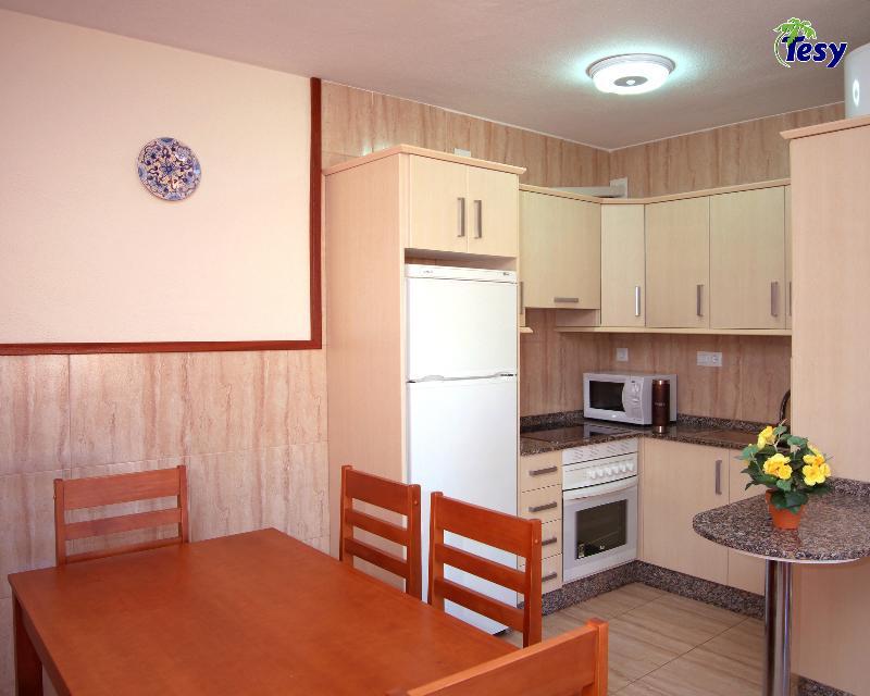 Apartamentos Tesy La Manga del Mar Menor Exteriör bild